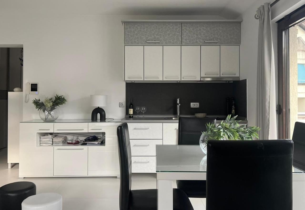 Apartments Villa Stefan Будва Екстериор снимка